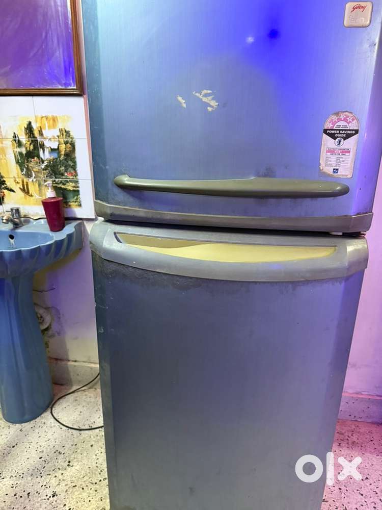 2 door fridge