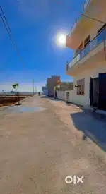 Urgent sale 110 sqyd plot near meerut road