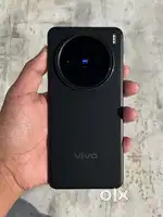 Vivo X200 12+256  in warranty till December 27