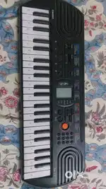 Casio keyboard (piano)  SA77