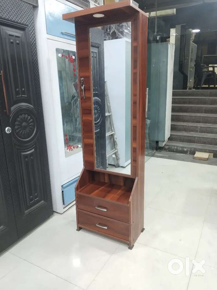 new brand dressing almirah