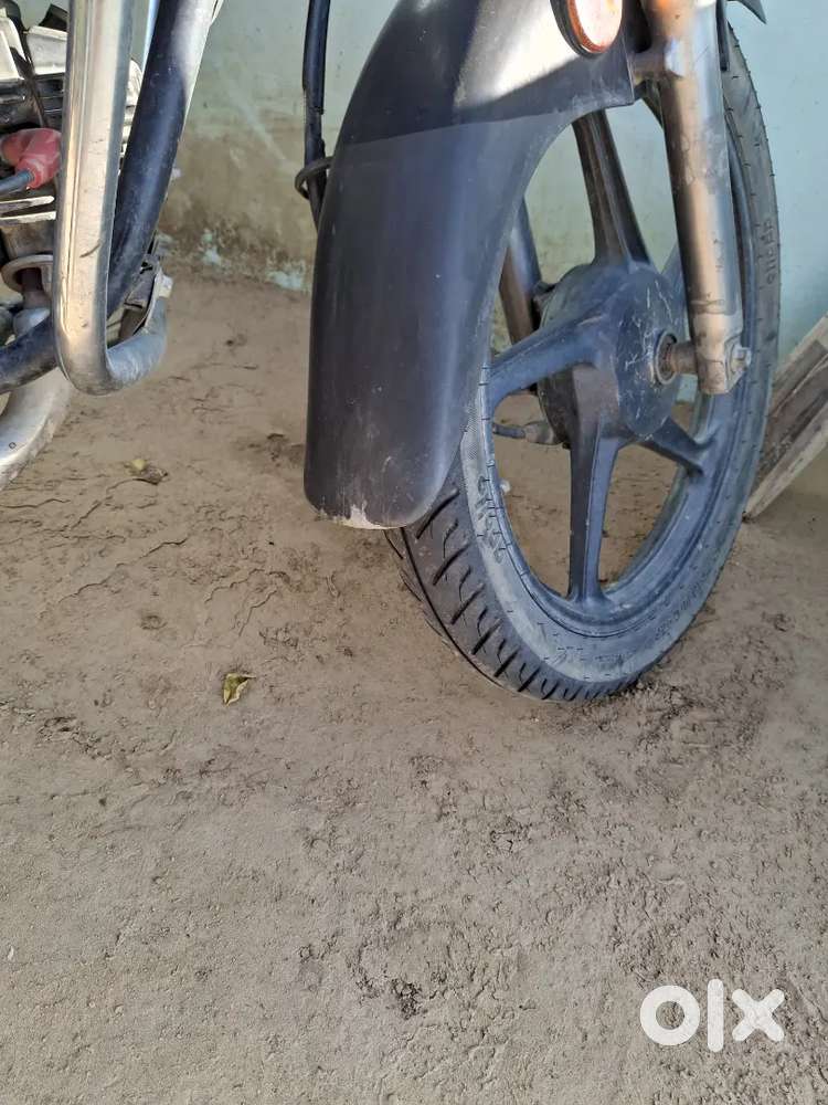 Hero  passion plus one hand use frist owner price  22000 almost  fix