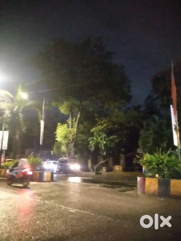 1BHK on sharing in Malad link road