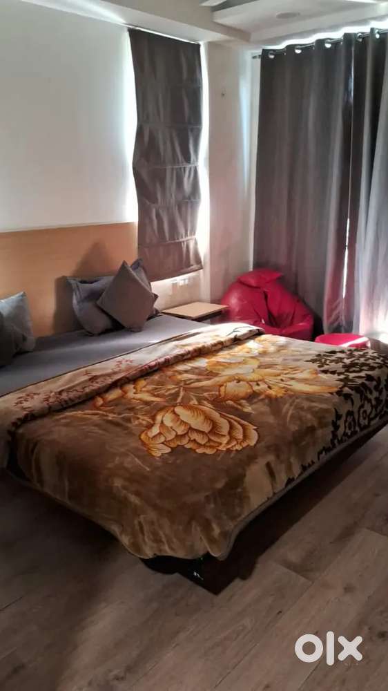 Sector 38 a one PG available for boys and girls