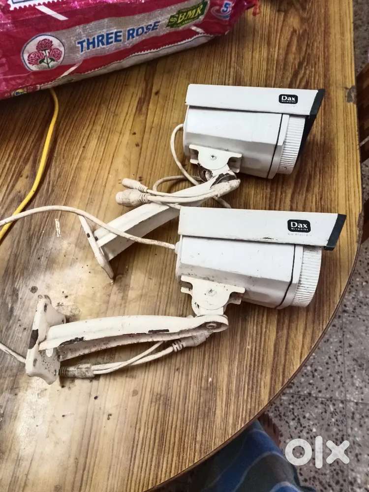 DVR with 1TB hard drive disk, two' ip camera.