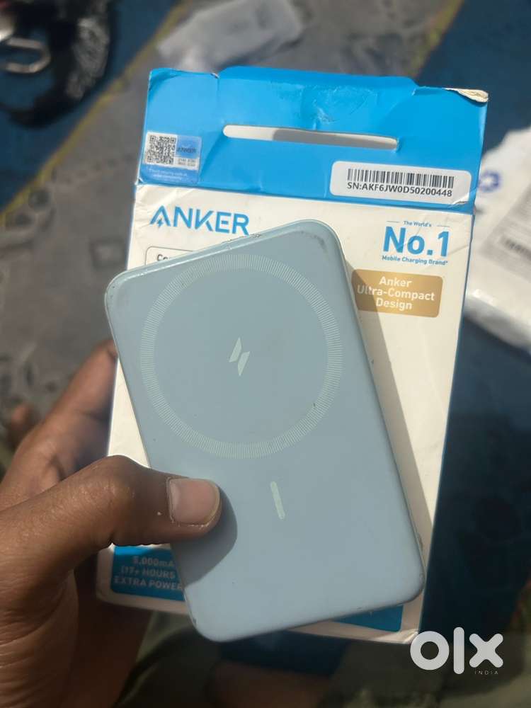 Anker 666 10,000mAh Magnetic Wireless Power Bank – iPhone Compatible