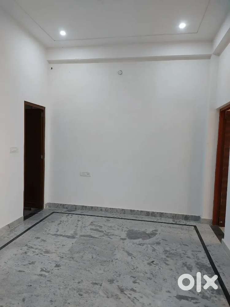 2 Room Set available in New Guraura Near Transport Nagar , Lucknow
