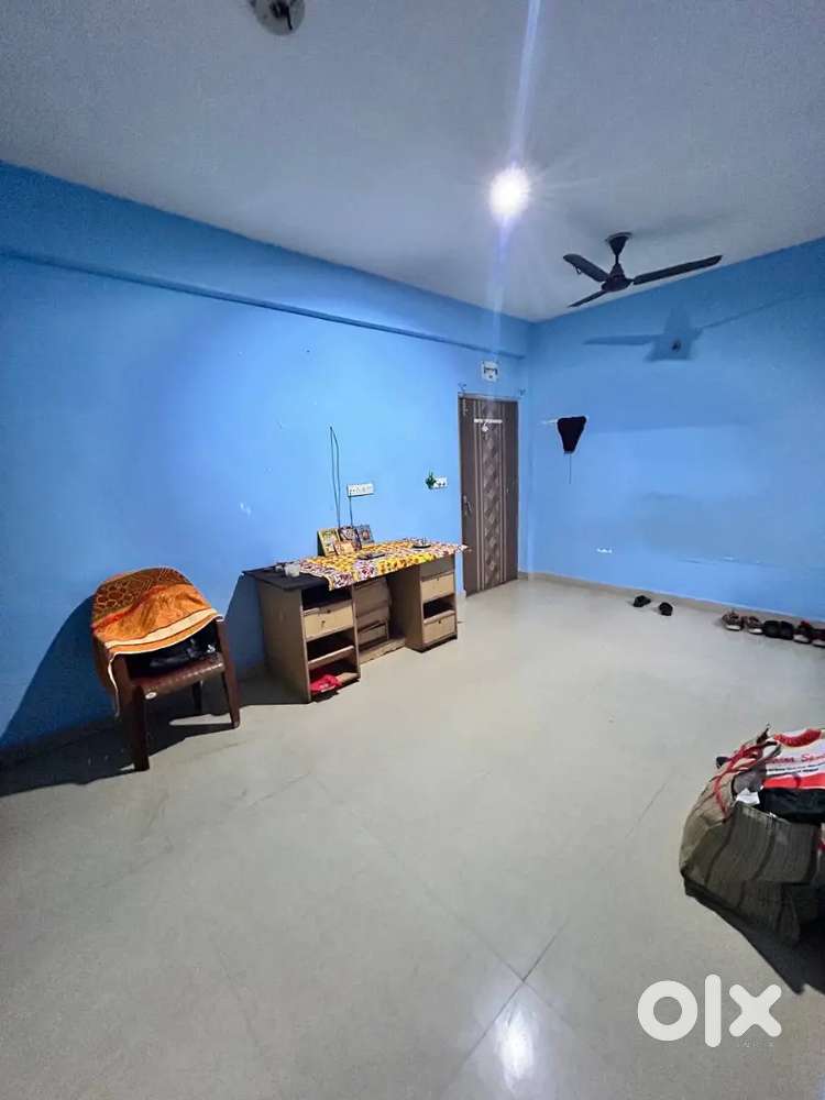 Flat in prime location