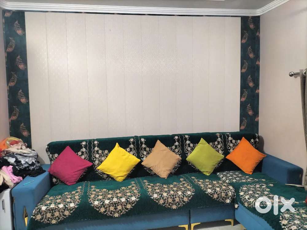 2700000 arjent bechna hai