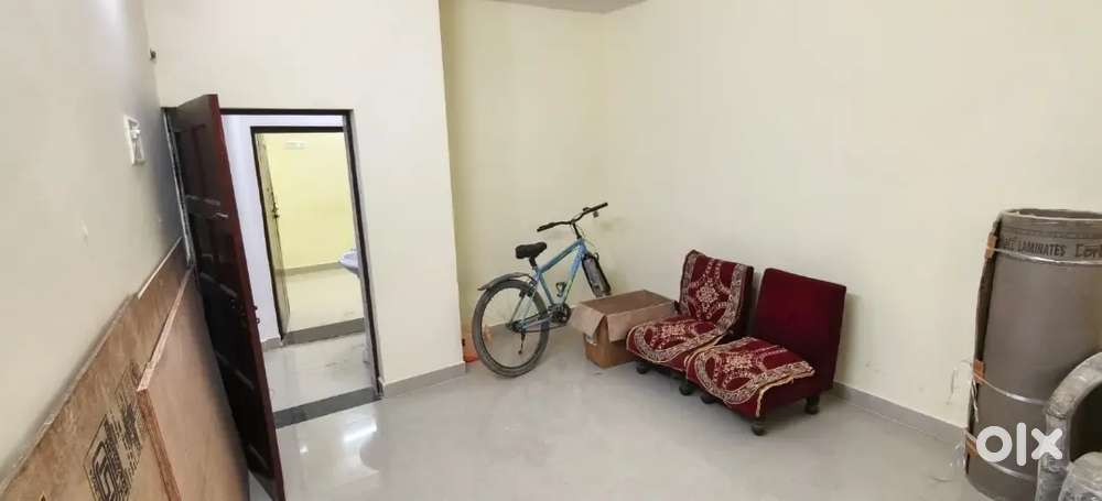 2bhk house on rent ground floor