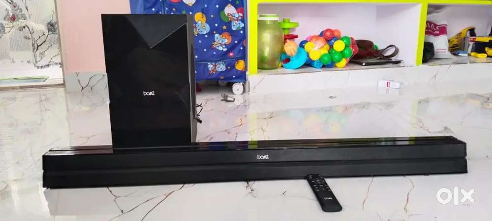 Boat soundbar