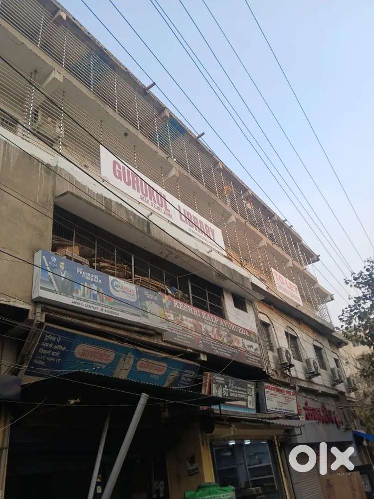 Main road building near Radha krisna mandir Third floor rent or sale