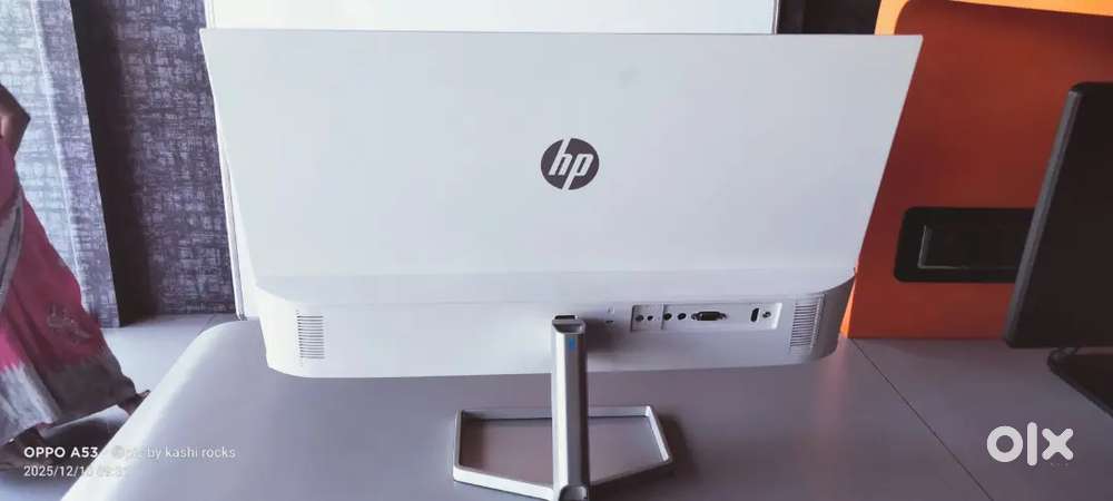 HP 34Y23AA-ACJ (23.8 inch) with IPS Panel Technology,  Silver Monitor