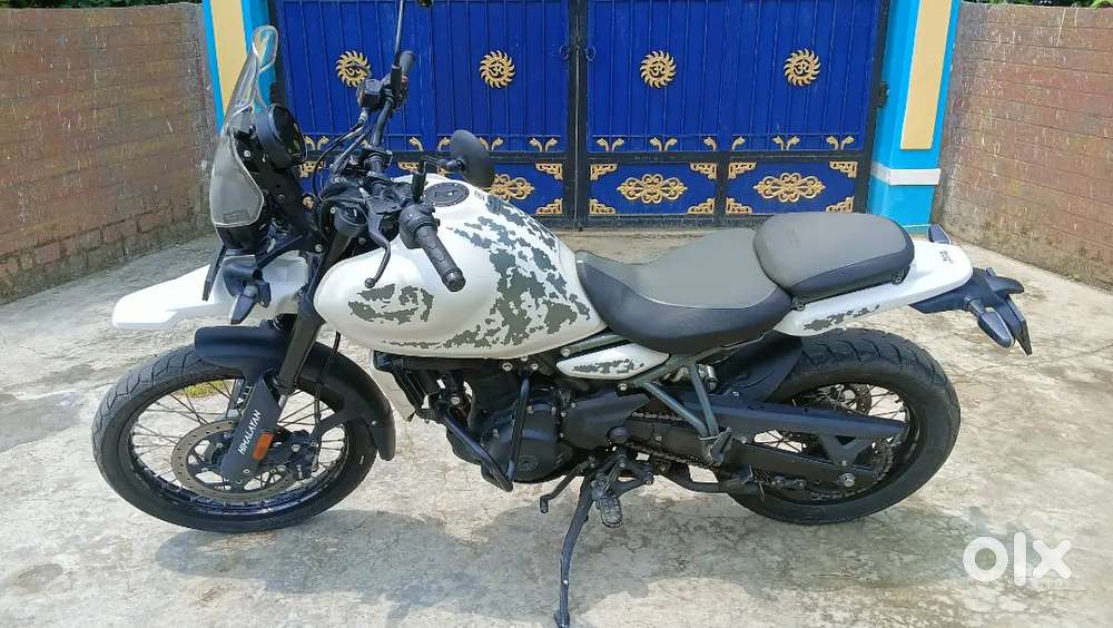 15 Month old bike. Need to sell urgently because of money.