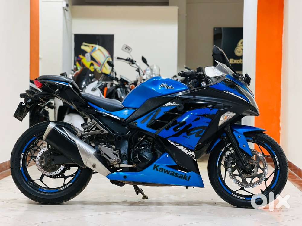 KAWASAKI NINJA 300 2019 MODEL 2ND OWNERSHIP AVAILABLE