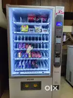 SNACKS AUTOMATIC VENDING MACHINE
