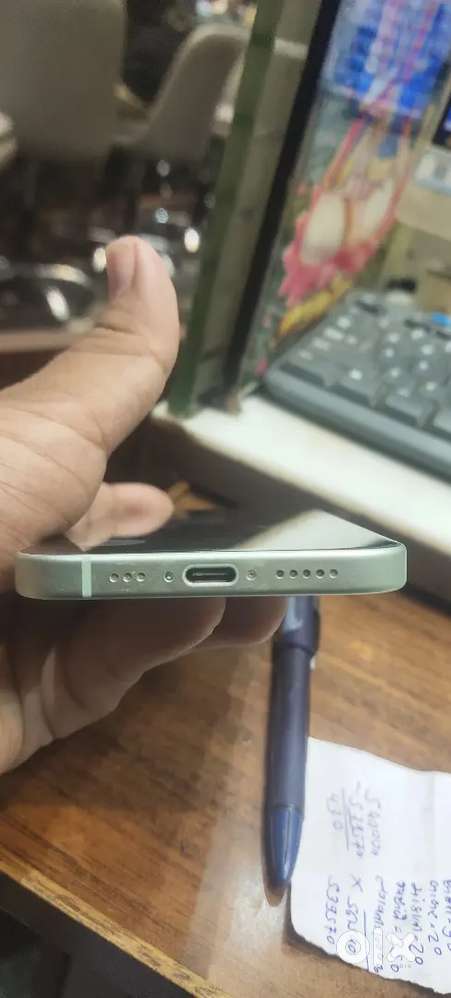 iPhone 15 256gb