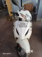 Honda Activa 4G Pearl Amazing White