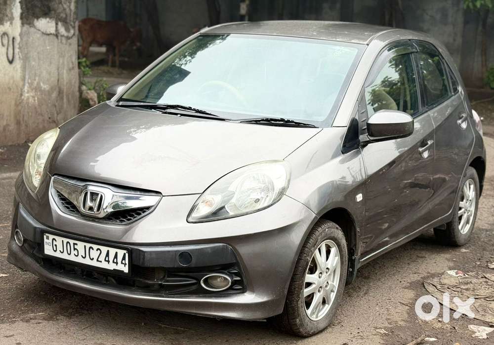 Honda Brio 2011-2013 E MT, 2012, Petrol