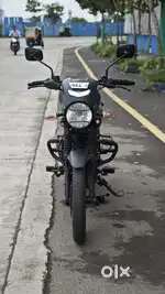 BAJAJ CT125X DISC TOP MODEL