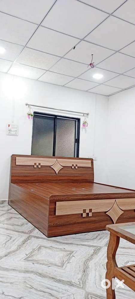 new chikhli box bed 6x5