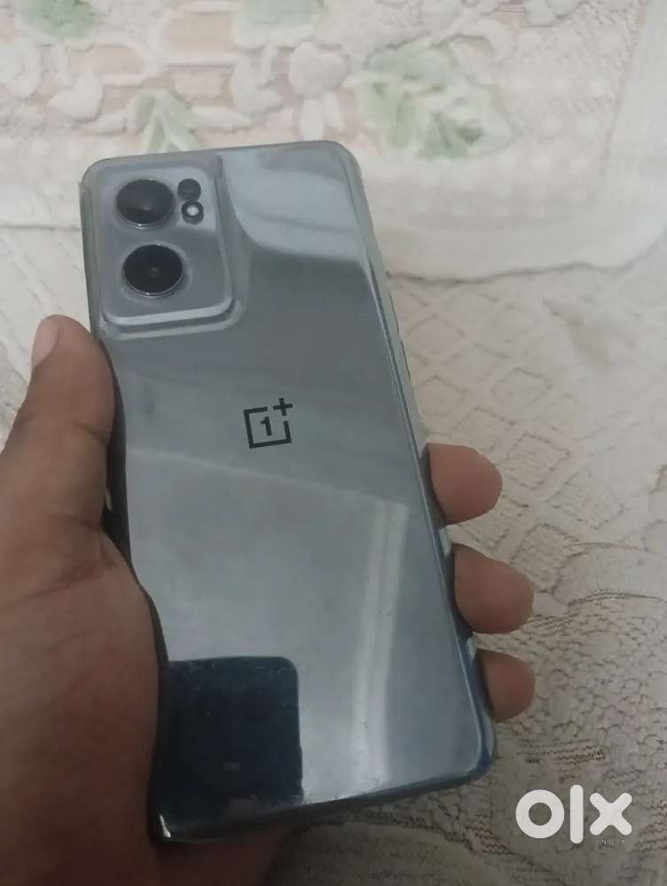 OnePlus Nord CE 2 5G (Negotiable)