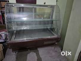 Fridge counter