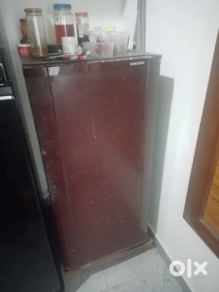 Samsung single door fridge.