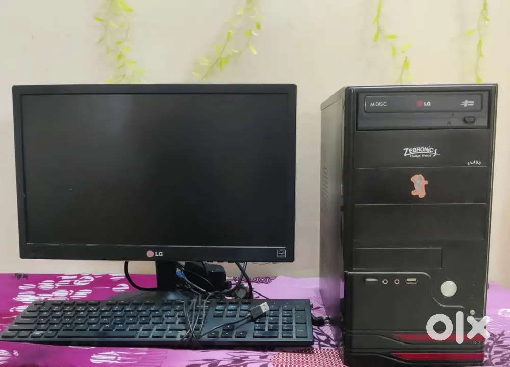 Lg computer with keyboard and cpu