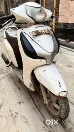 Aviator scooty