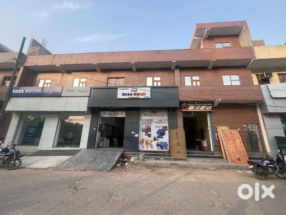 Office/SHOP/Showroom/Commercial space available