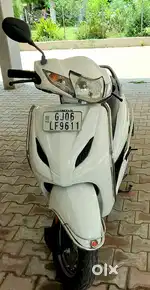 ACTIVA SINGLE HAND USED