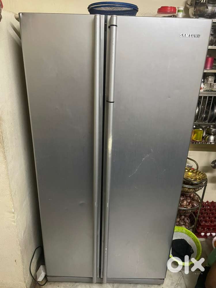 Samsung almirah refregirator