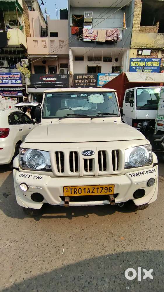 Mahindra Bolero Maxi Truck 4x4 – 2025 Model diesel