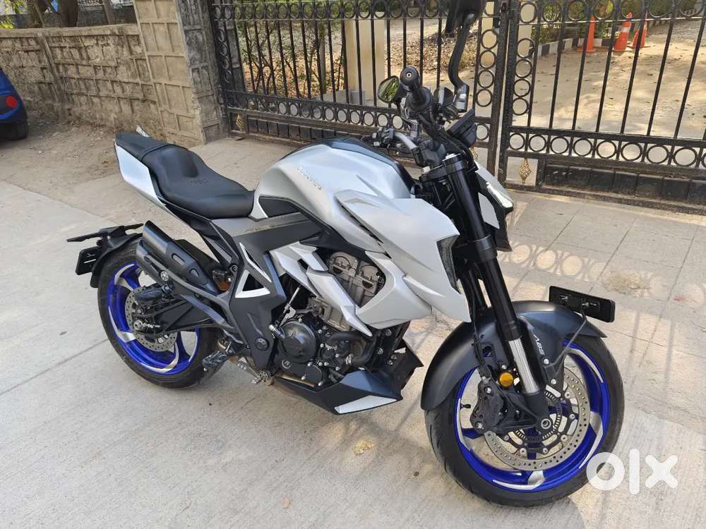 Benelli Zontes 350R in Brand new condition