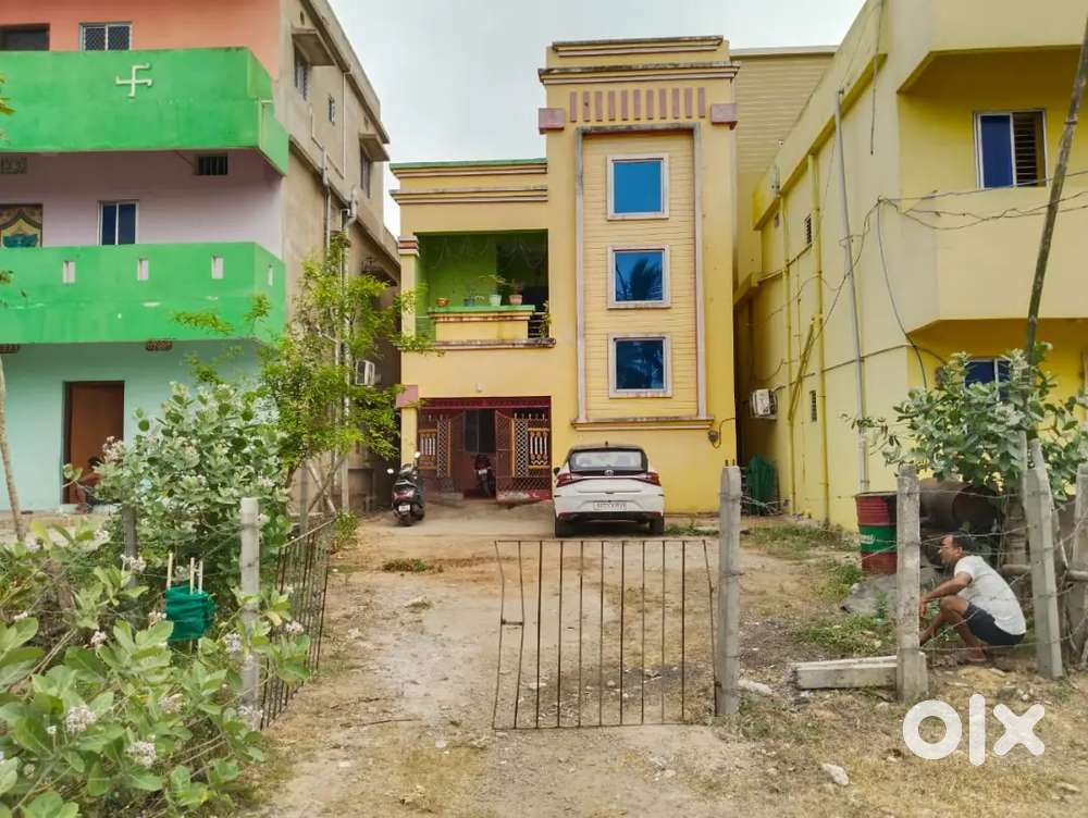2Bhk house for rent on ground floor with 2 bathrooms.