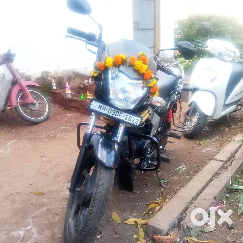 Mahindra centuro