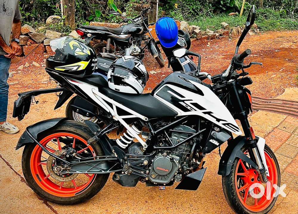 Urjent sale bcz im working ksa