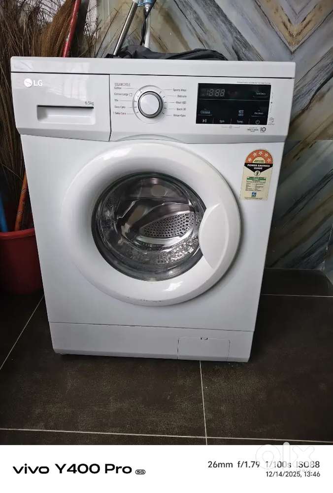LG 6.5 KG FRONT Load washing machine 5 Star rating