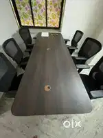 Wooden tabil & 360 rotet fully adjustable chair