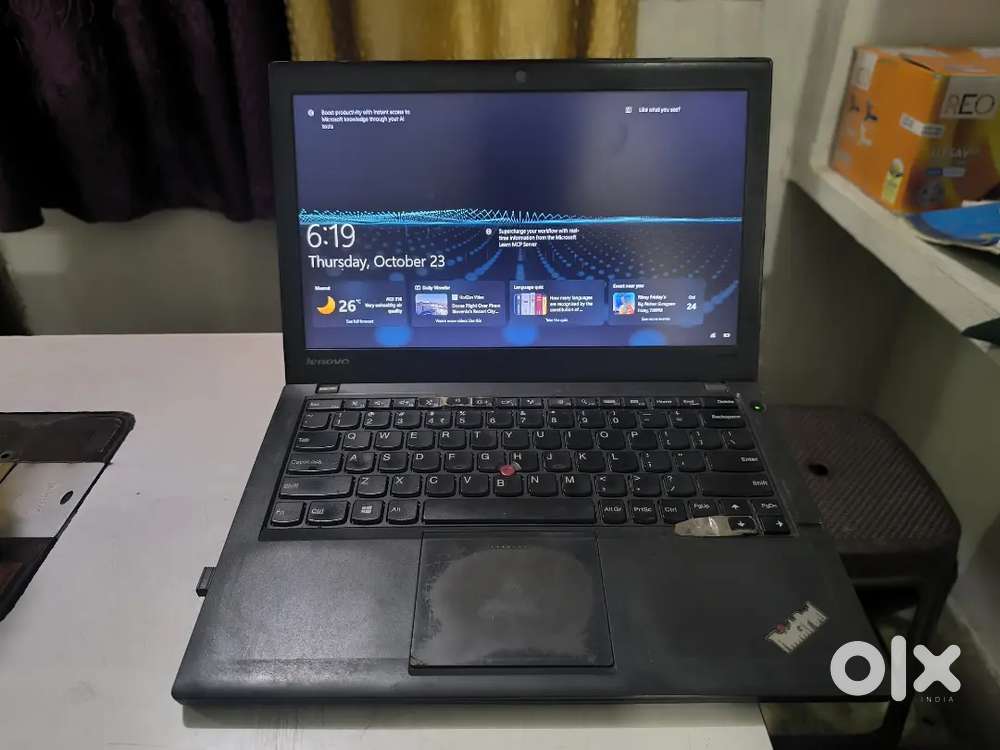 Lenovo i5 4/500gb 4th gen