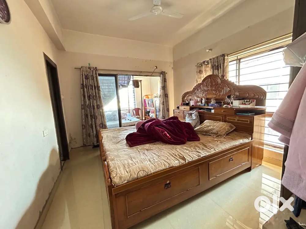 At Bhetapara 3Bhk Resale ready to move flat for sale