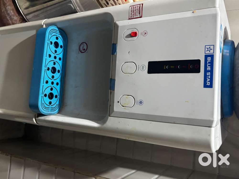 Bluestar 20 Litres Hot, Normal and Cold Water Dispenser