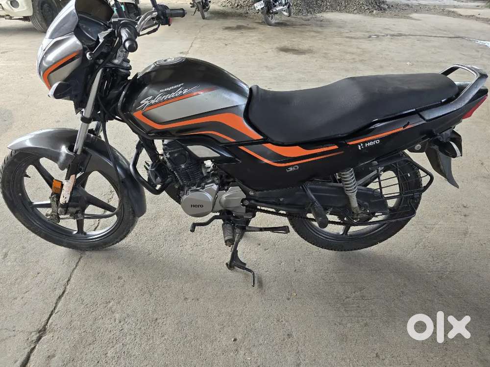 Hero splendor 2022 model digital meter 1st owner top condition