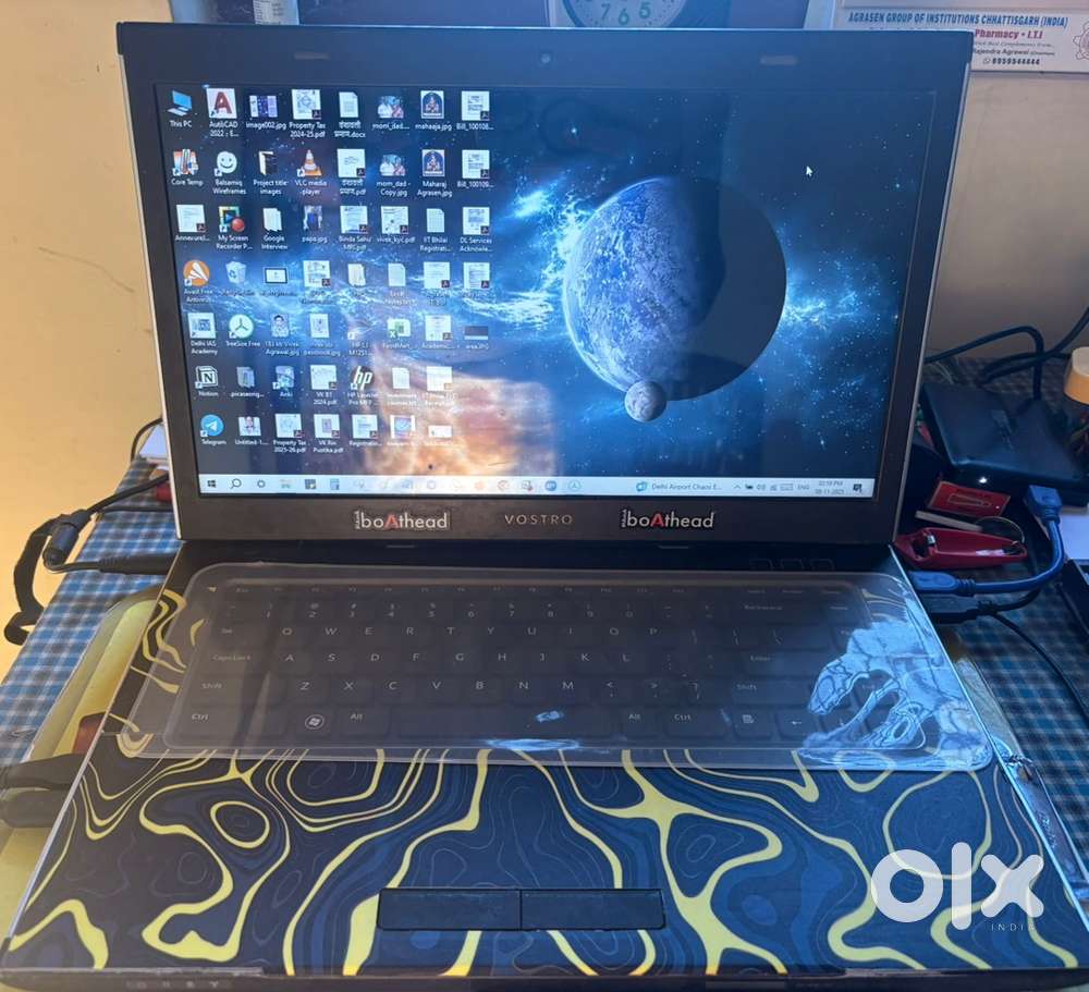 Dell Vostro i3  8GB RAM  512GB SSD  Extra Battery  Good Condition