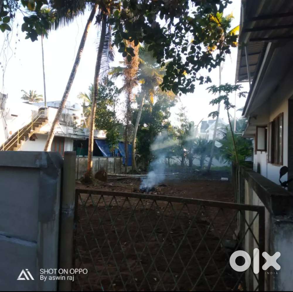 House plot for sale 
- Near munambam kavala