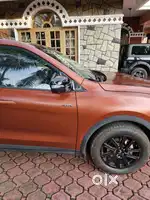 XUV 700 BLAZE LUXURY EDITION⁸