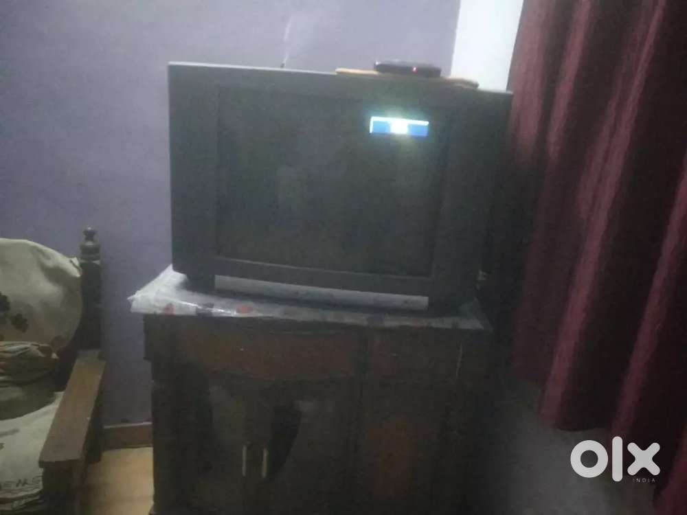 Tv with Trolley Tv LG 29 inch