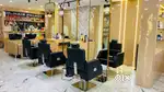 Salon setup sale and lekr chalana ho