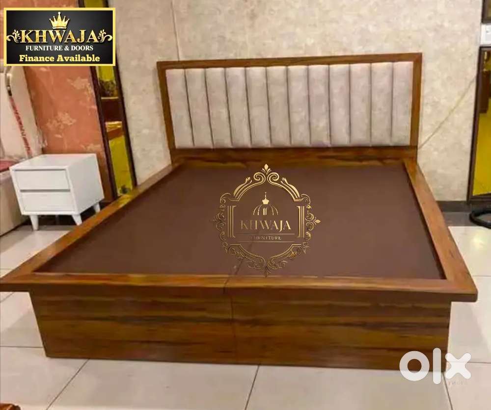 Khwaja furniture. Desighner King size bed (Bajaj finance available)